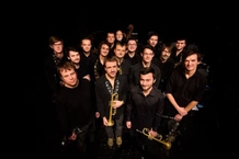 Kapr na Provázku: Cotatcha Orchestra a Mar Vilaseca